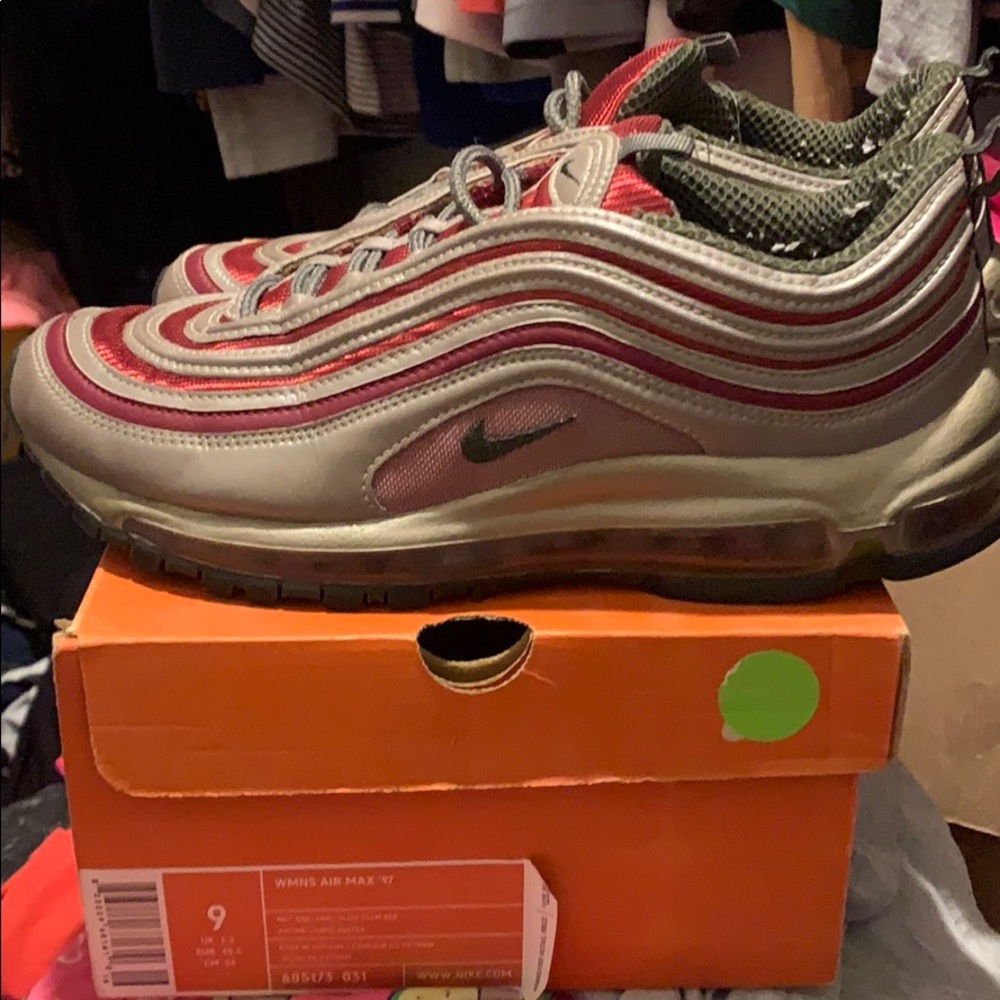 Nike Air Max 97 women’s size 9
